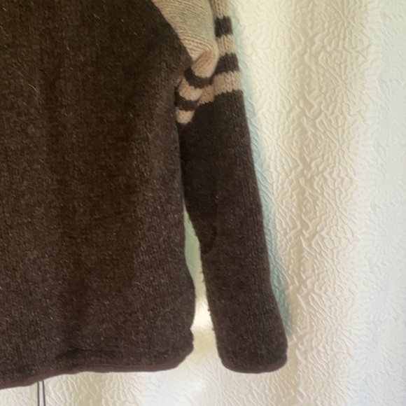 Men's Brown and Cream Hooded Jacket 100 percent wool - Picture 6 of 9